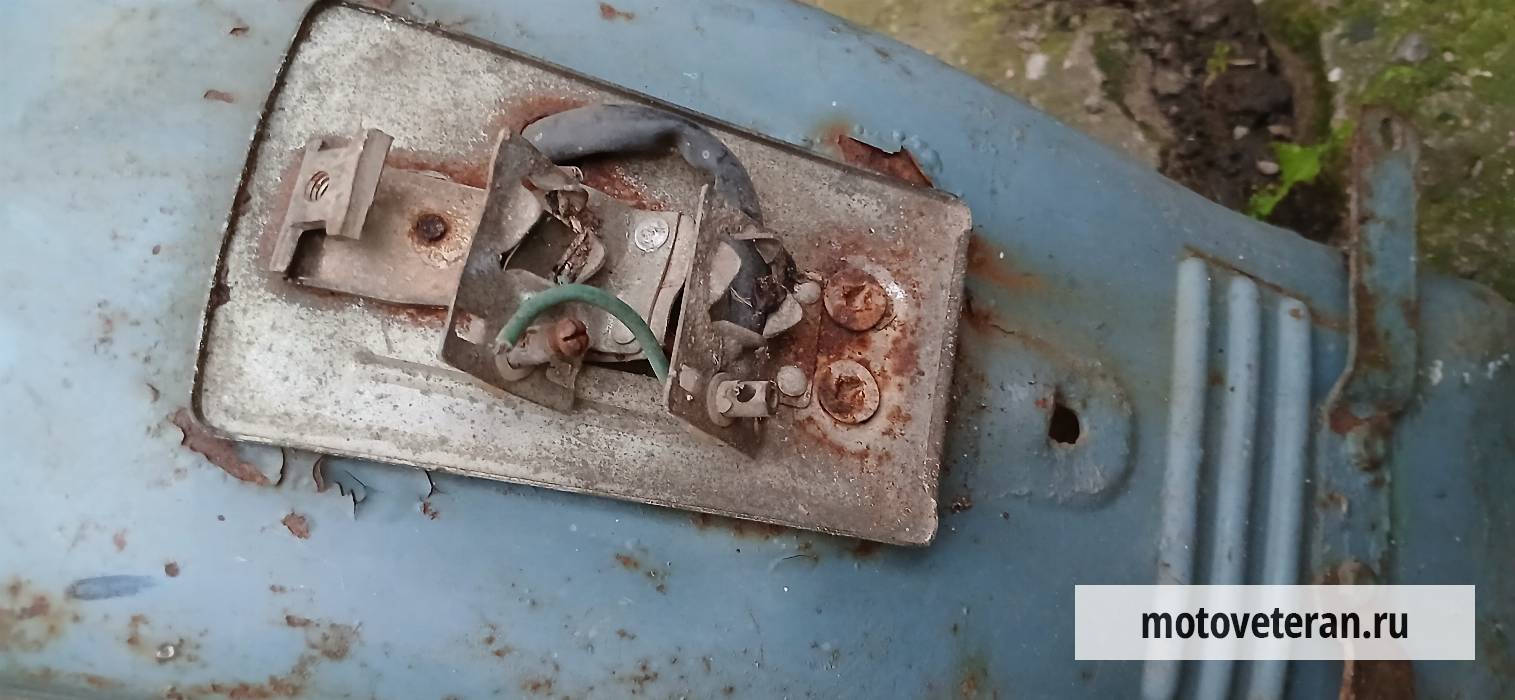 Основание заднего стоп-сигнала на мотоцикл ИЖ Планета-2 Юпитер-2 фото