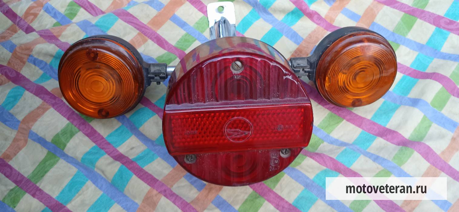Купить Задний стоп-сигнал + задние поворотники на мопед Simson S51 в Беларуси